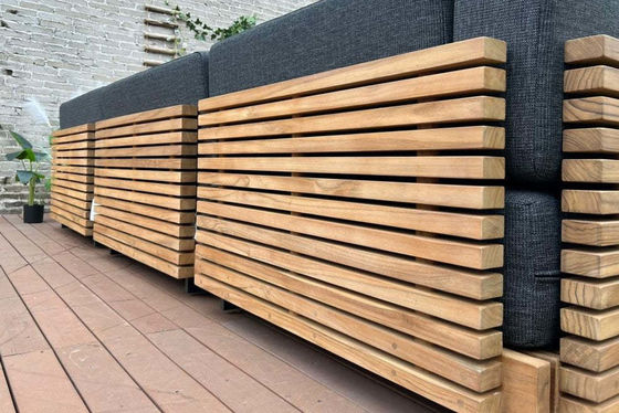 7 posti Luxury Teak Wood Outdoor Patio Sofa Set Divano senza braccia Dimensioni W99 x D104 x H56cm