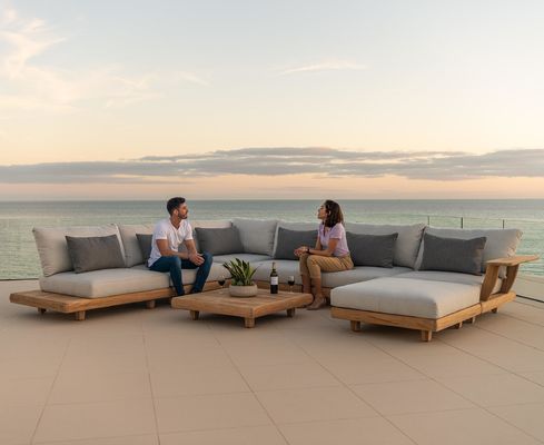 Divano per hotel commerciale in legno di teak Set di giardino Mobili con divano medio Dimensioni W100xH110cm