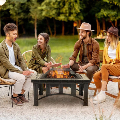 Giardino, patio, fuoco di giardino, campeggio, fossa con secchio di ghiaccio e griglia al carbone