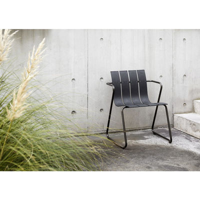 Sedia da giardino in acciaio metallico Set con design minimalista Poltrona in legno di plastica di AJUNION