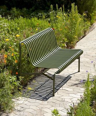 Banchi da giardino a telaio in acciaio e sedie da salotto per AJUNION Design esterno minimalista