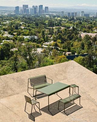 Corrispondenza Imballaggio Cornice in acciaio Mobili per esterni Set da giardino Stile minimalista di AJUNION