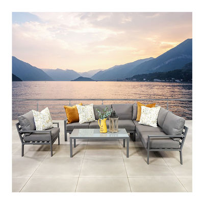 Cornice in alluminio Divano da giardino moderno a forma di L Set con tavolo da caffè Dimensioni L 120 x W60 x H45cm
