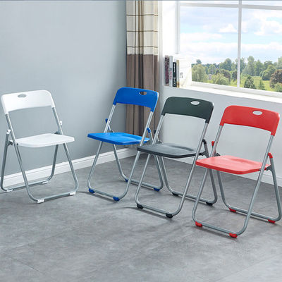 Edificio per uffici Sedia da pranzo in plastica pieghevole impilabile 40*40*78cm per banchetti