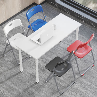 Edificio per uffici Sedia da pranzo in plastica pieghevole impilabile 40*40*78cm per banchetti