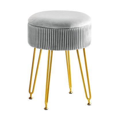Logo personalizzato Stoccaggio in velluto Scalone ottomano con gambe metalliche e sgabello rotondo per poggiamento dei piedi