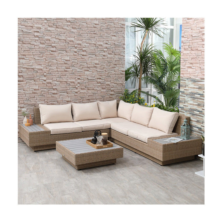 Arredamento per patio all'aperto Arredamento per patio all'aperto Arredamento per giardino per giardino