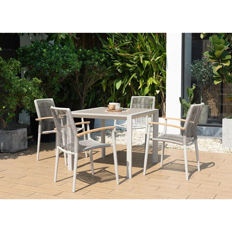 Godetevi i pasti al fresco con AJUNION Luxury Aluminum Garden Set e Poltrona a corda