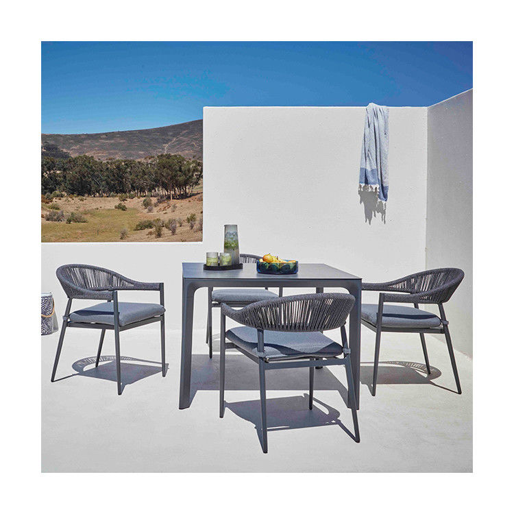 Elegante set da pranzo all'aperto con telaio in metallo e poltrona a corda L 57 x W60 x H74cm